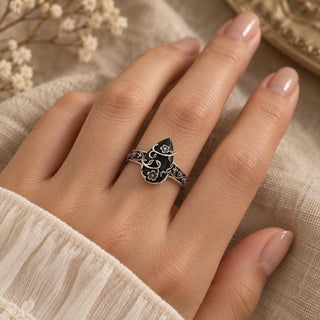 Black Obsidian Ring worn on the hand