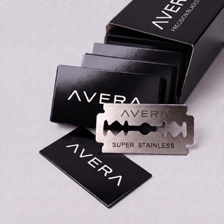 Avera double edge razor blade and black wrappers