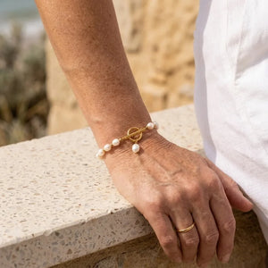 Classic Pearl Bracelet by Avera Paris