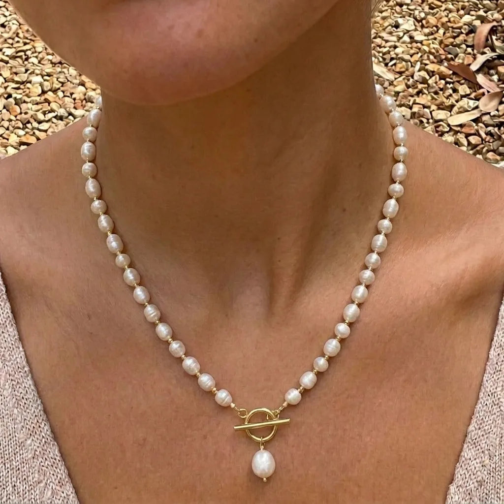 Classic Pearl Necklace by Avera Paris