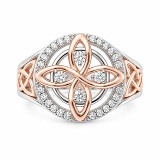 Front view of the witch knot and Celtic knotwork shoulders